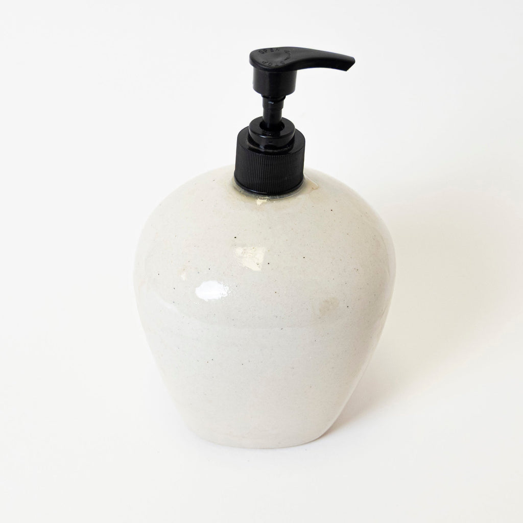 Whispering Pearl Dispenser - View 4
