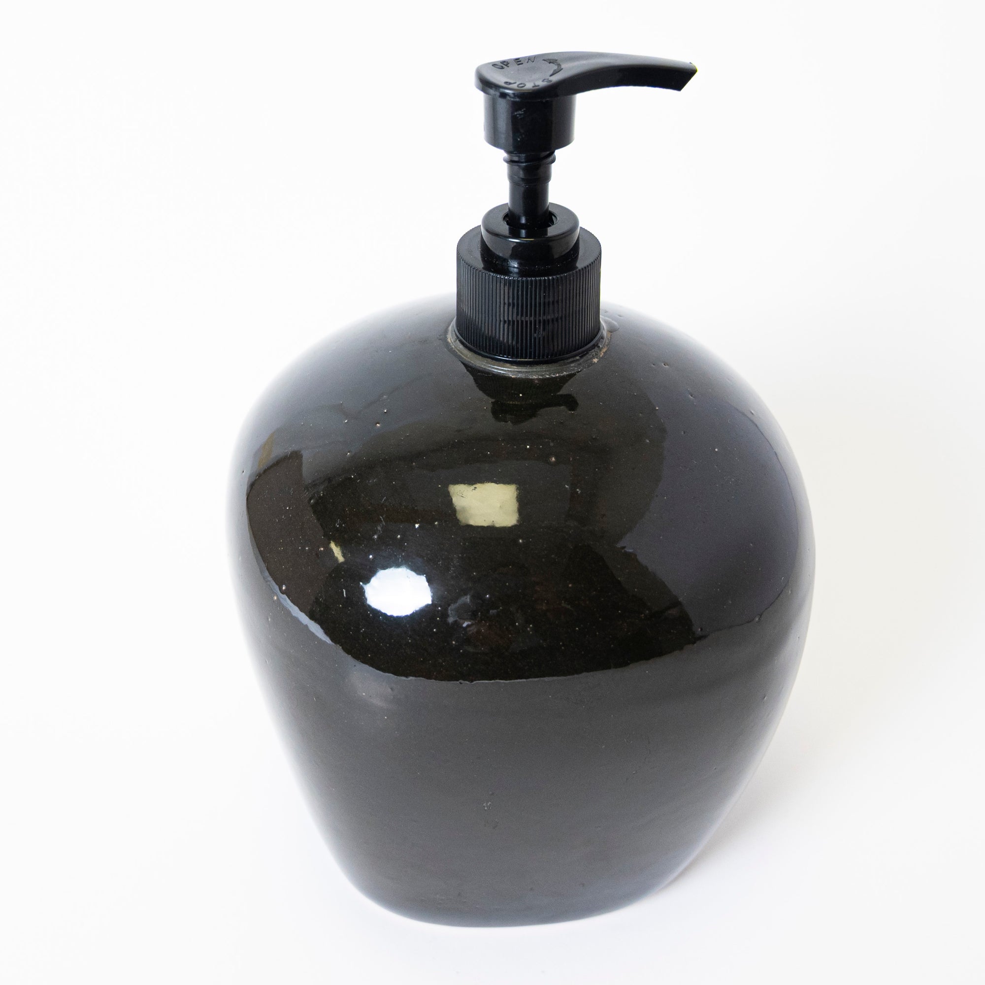 Black Pearl Dispenser(Black Gloss) - View 2