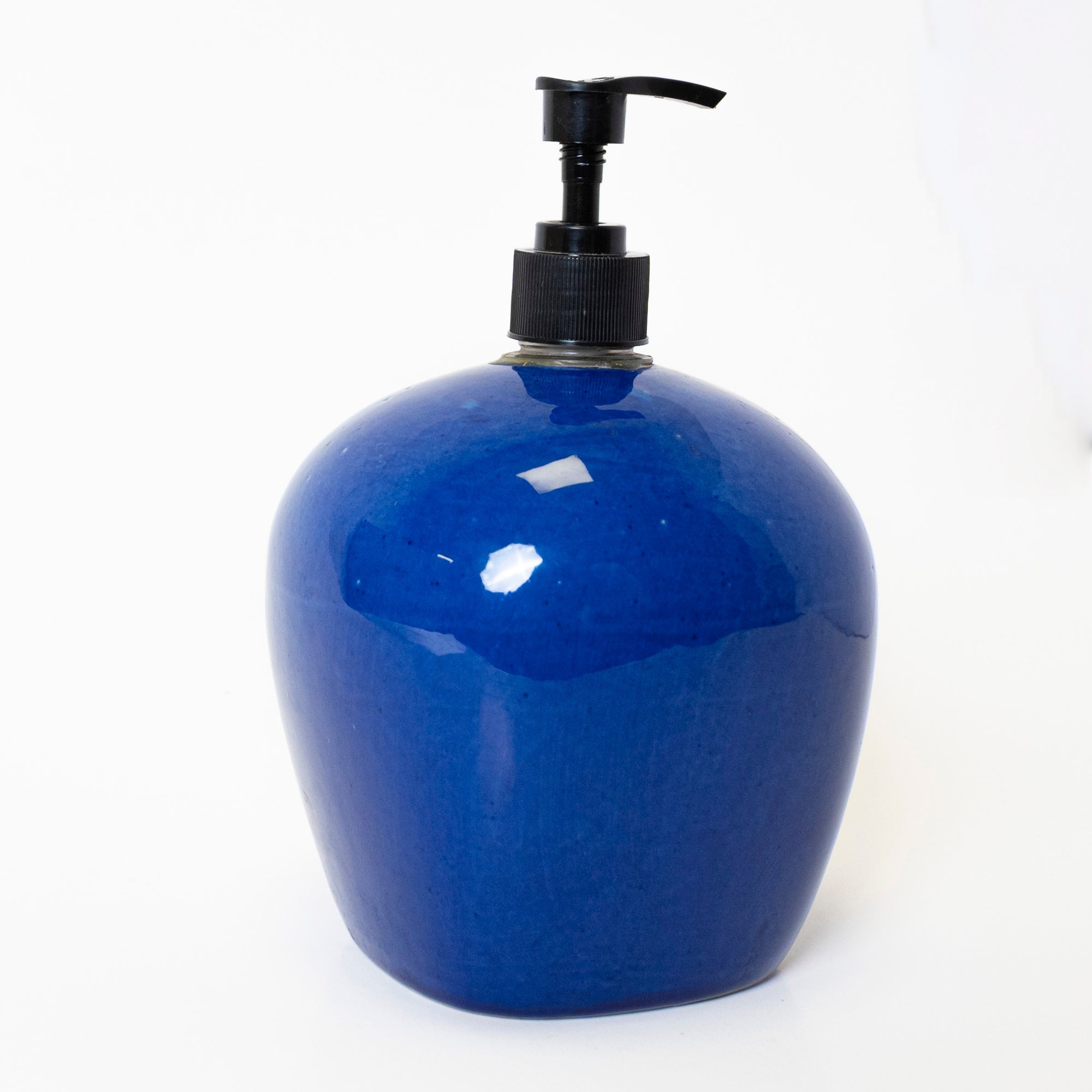 Royal Sapphire Dispenser - View 4