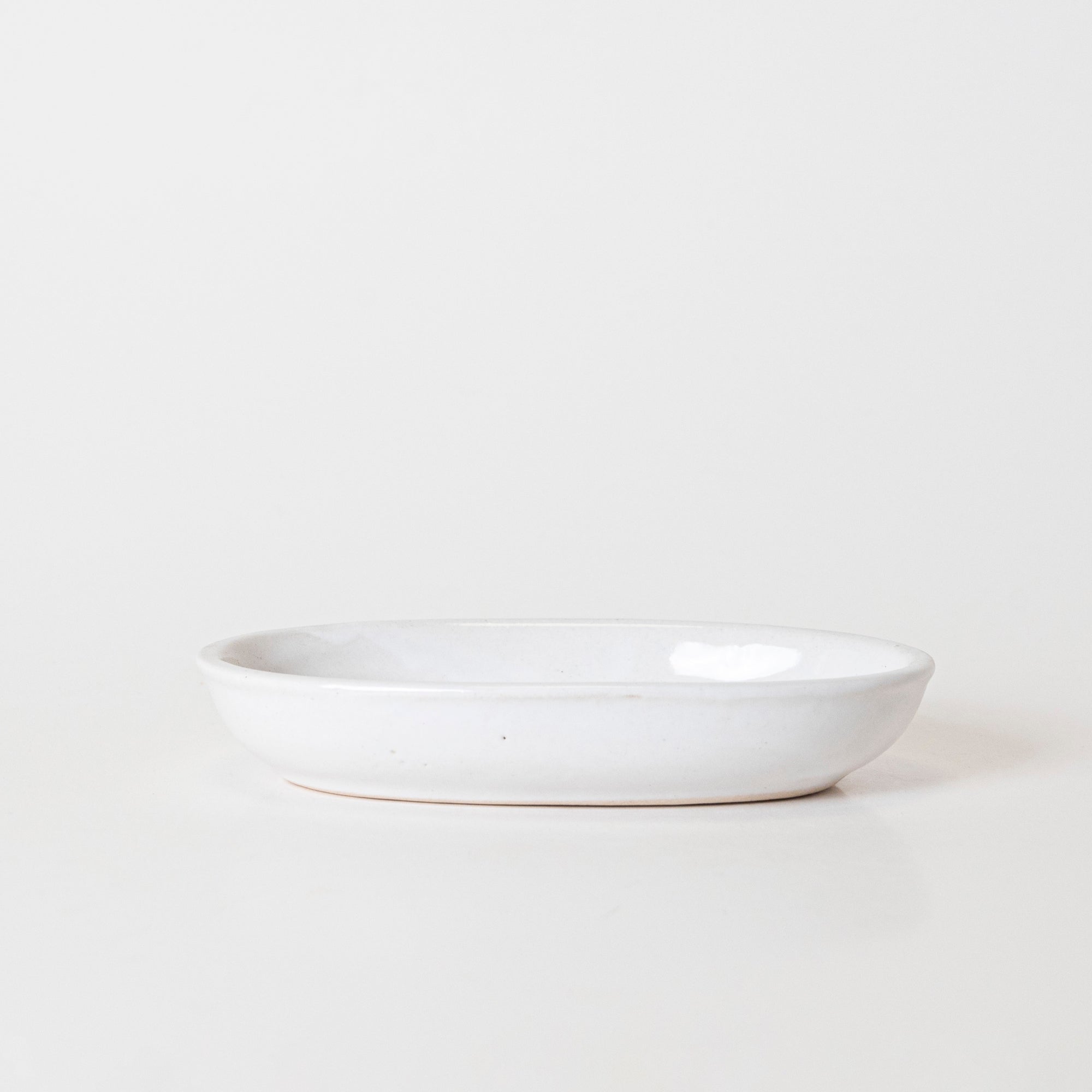 WHITE WAVE SOAP DISH - View 1