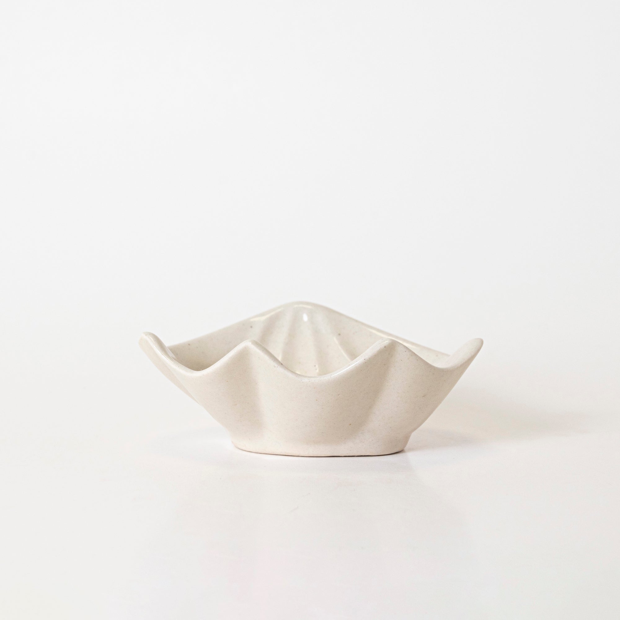 Ceramic Suds Soap Dish - View 1