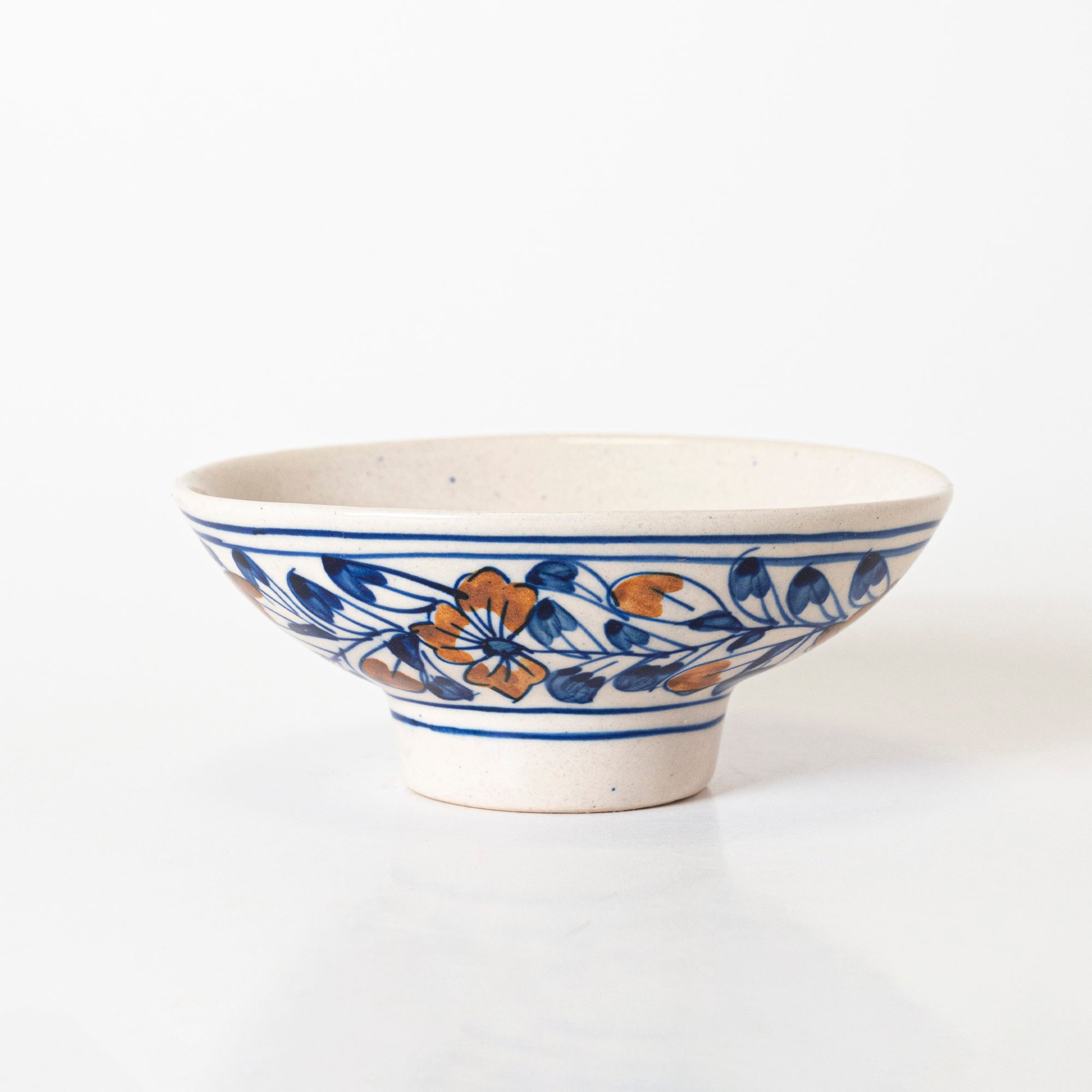White Garden Soap Dish - View 1