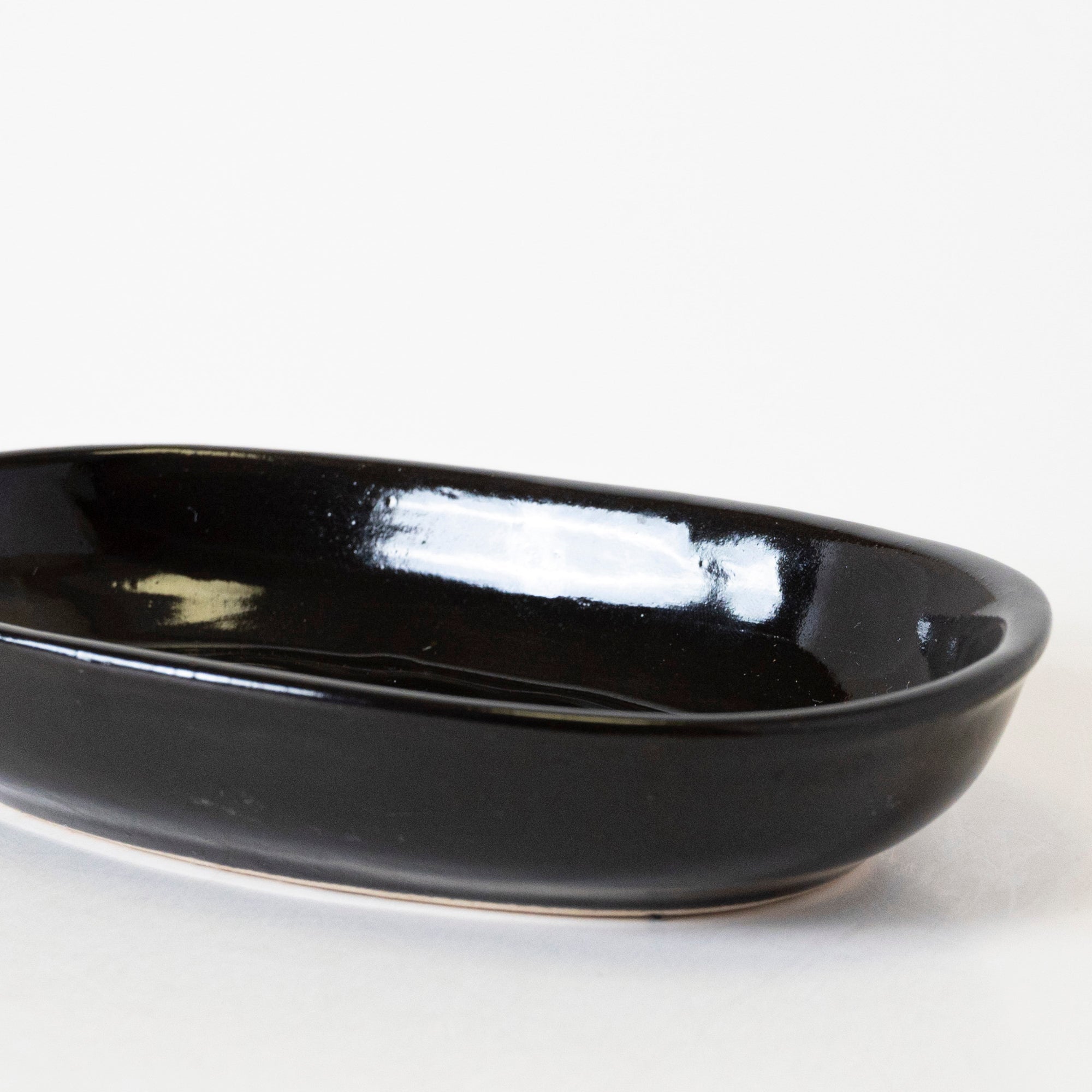 MONOCHROME SOAP DISH - View 2
