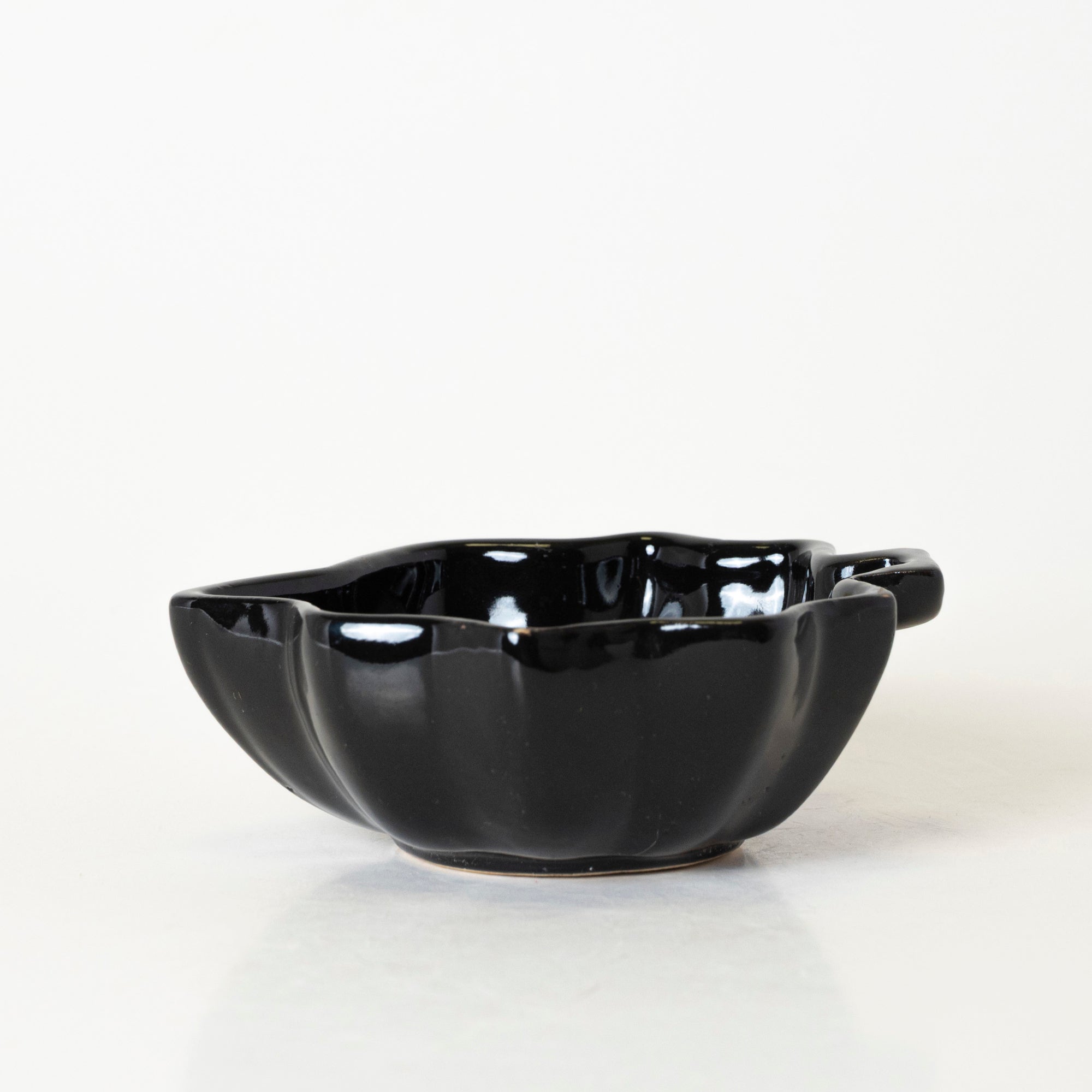 BLACK LEAF BOWL - View 2