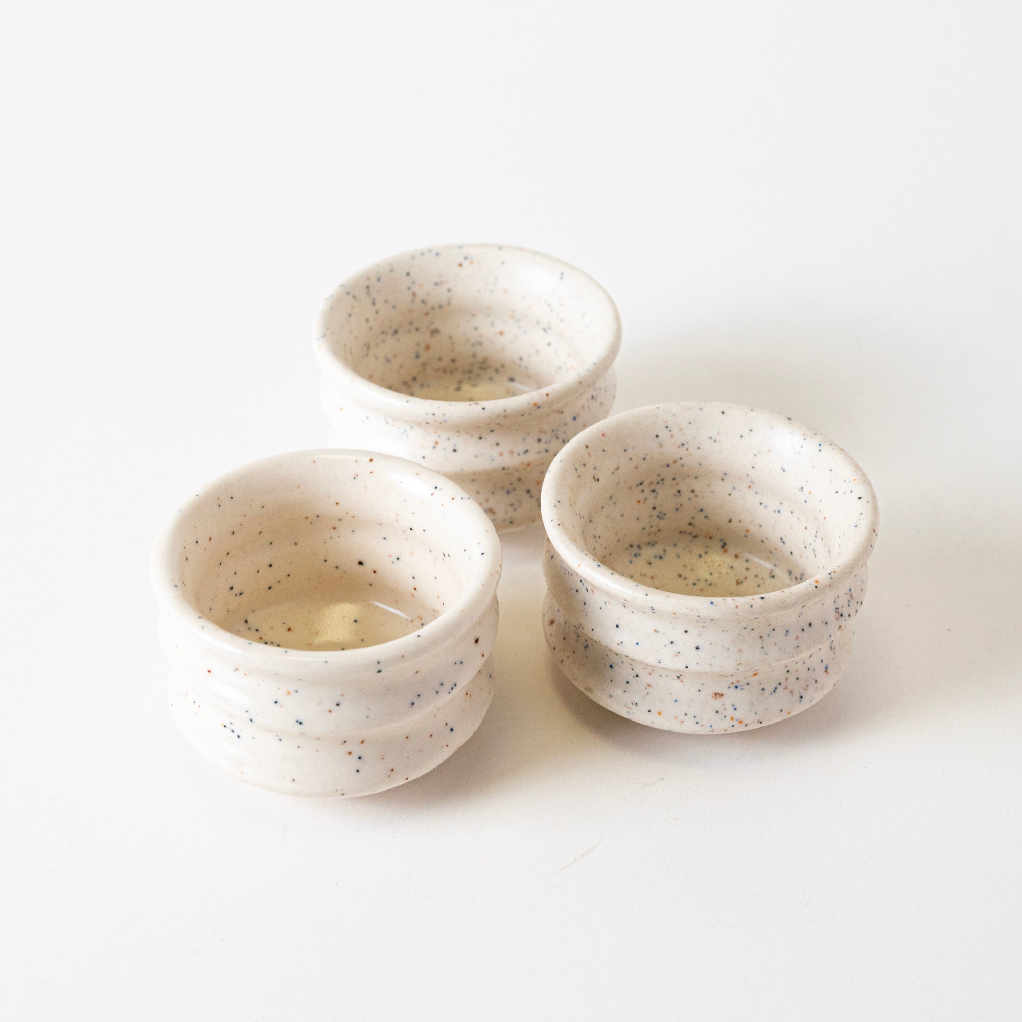 Spot-On Condiment - View 4