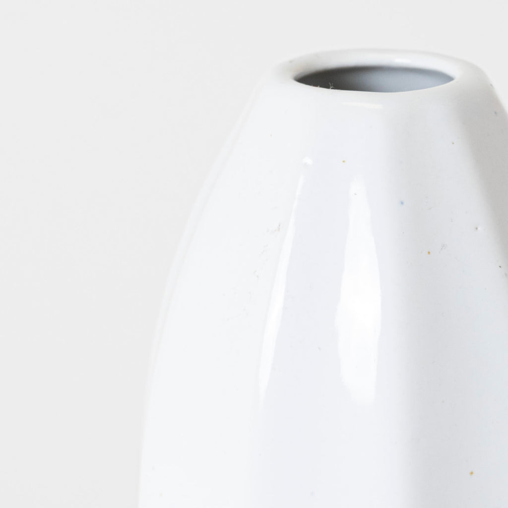 Snowy Summit Vase - View 1