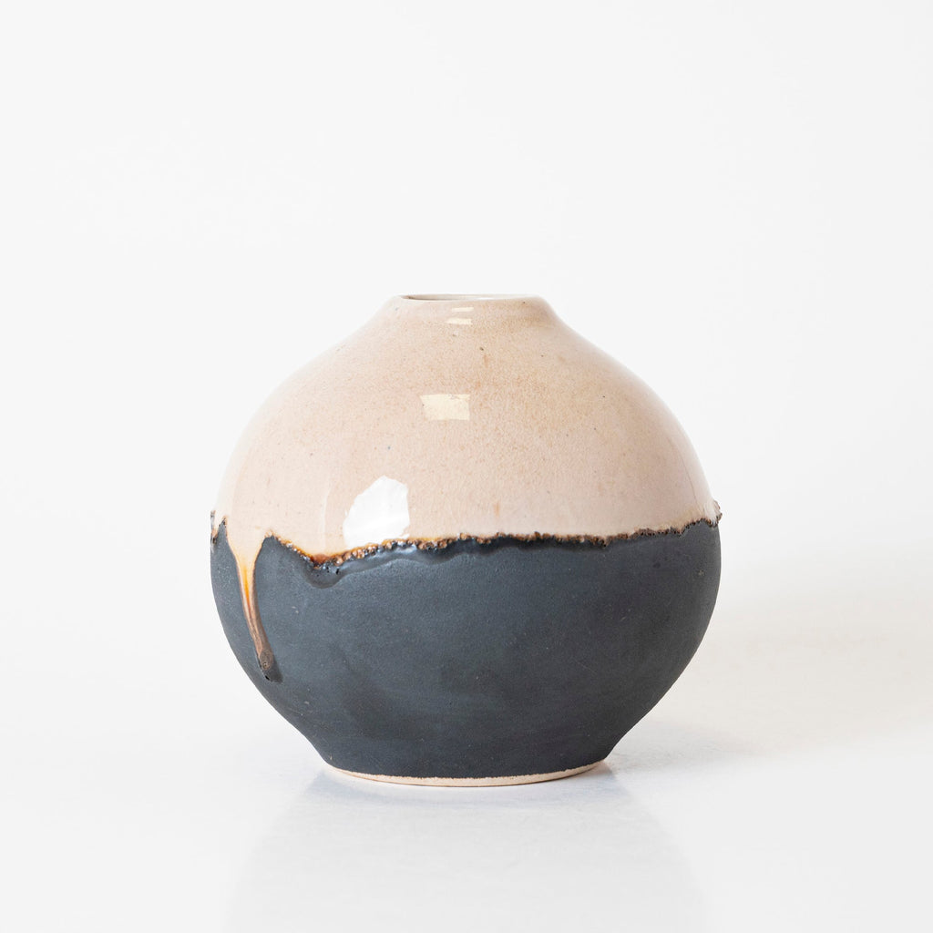 Ivory Edge Vase - View 1