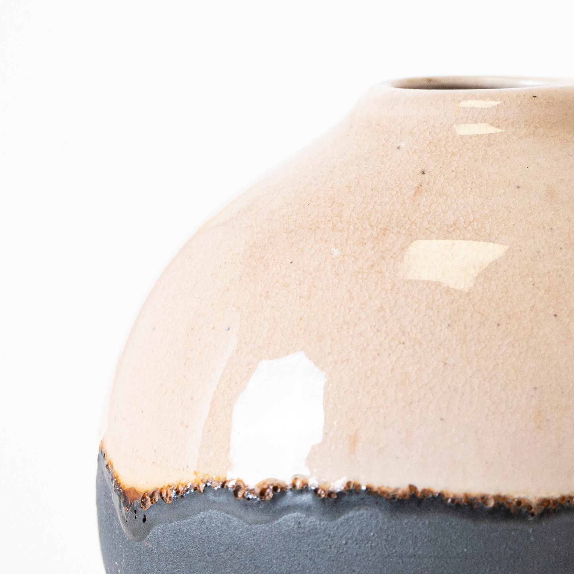 Ivory Edge Vase - View 4