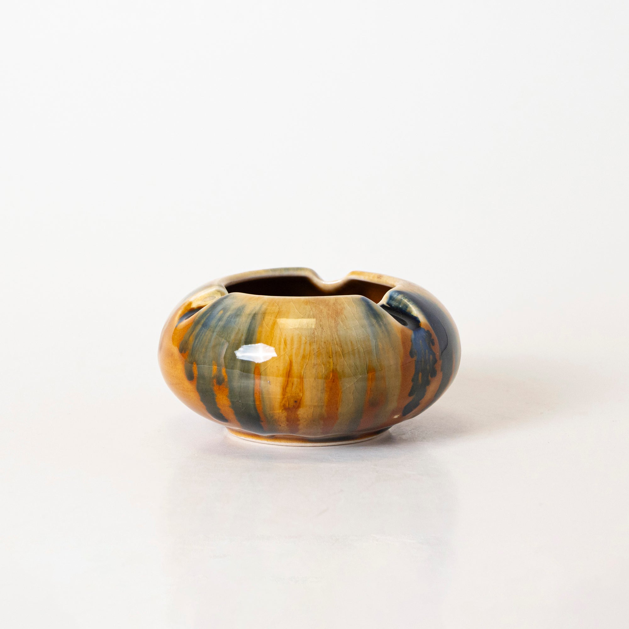 AZURE EARTHENWARE - View 1