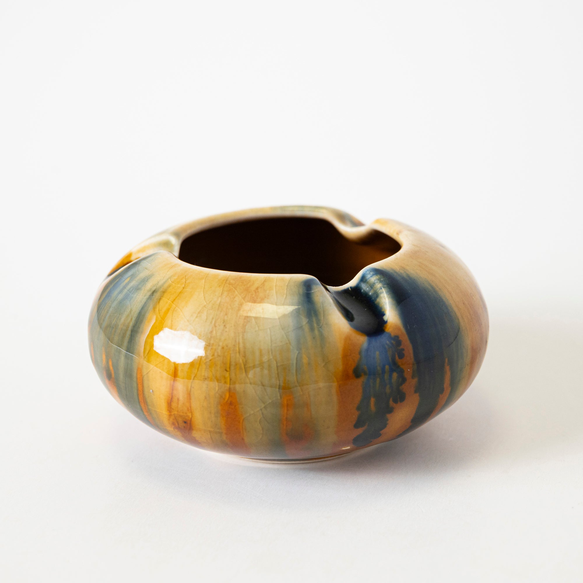 Azure Earthenware - View 3