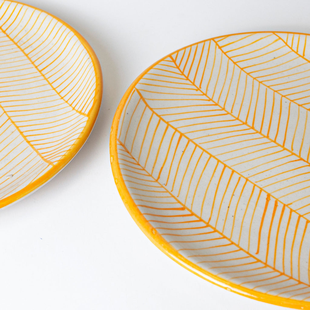 YELLOW SWIRL PLATE - View 4