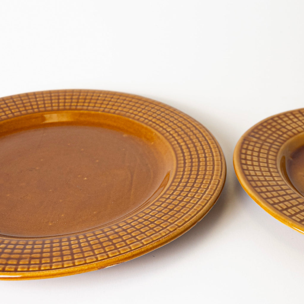 Sunny Spiral Plate - View 5
