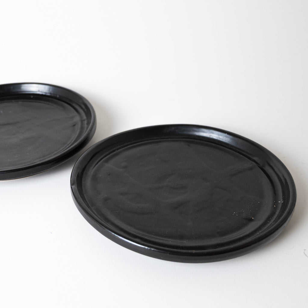 Obsidian Edge Plate - View 1
