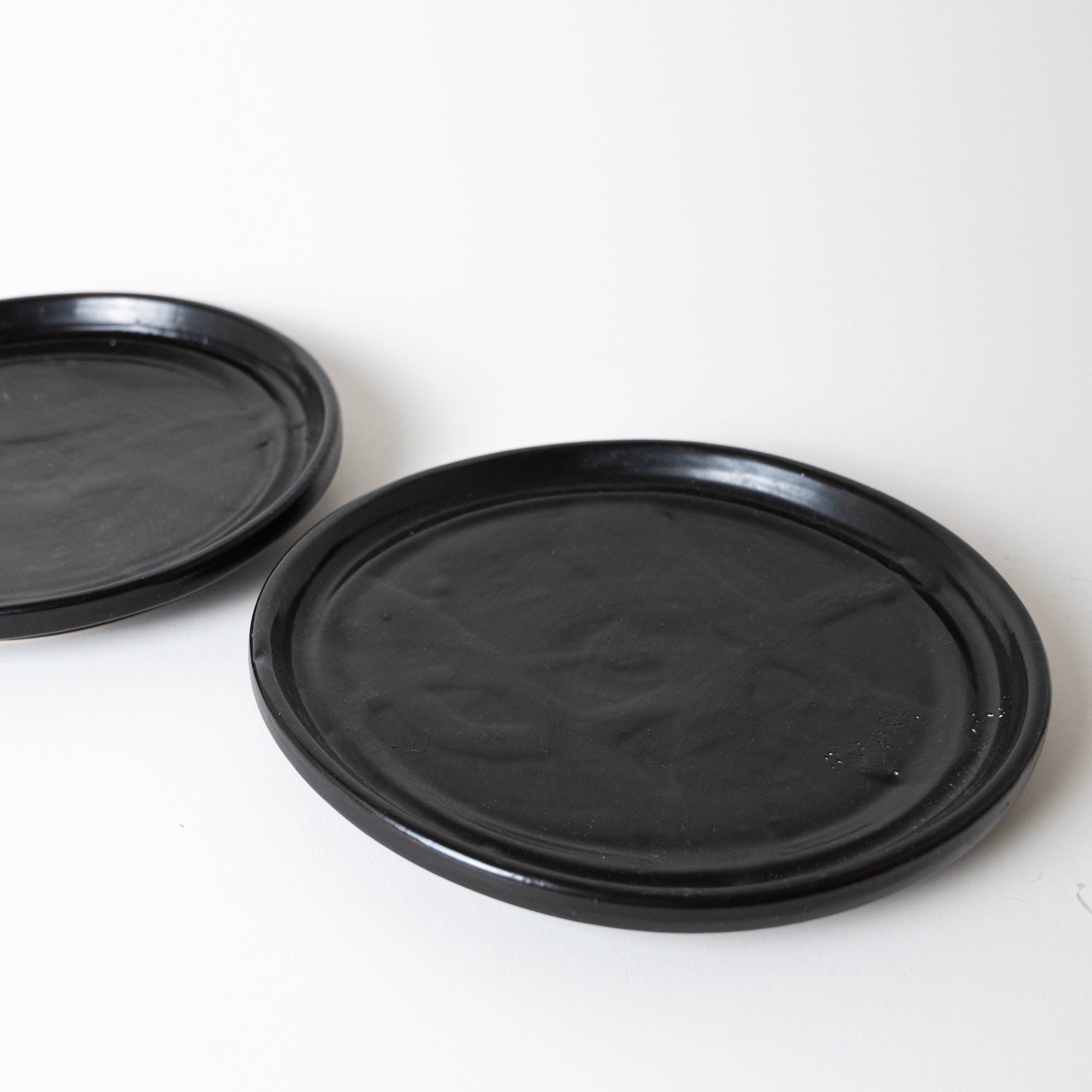 Obsidian Edge Plate - View 1