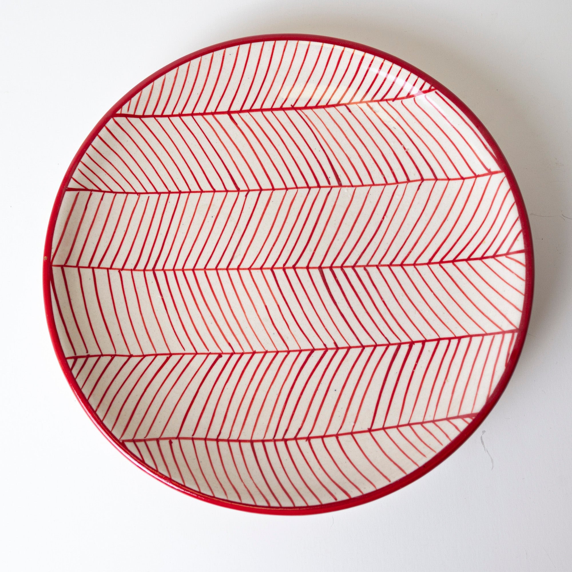 Crimson Lace Plate - View 2