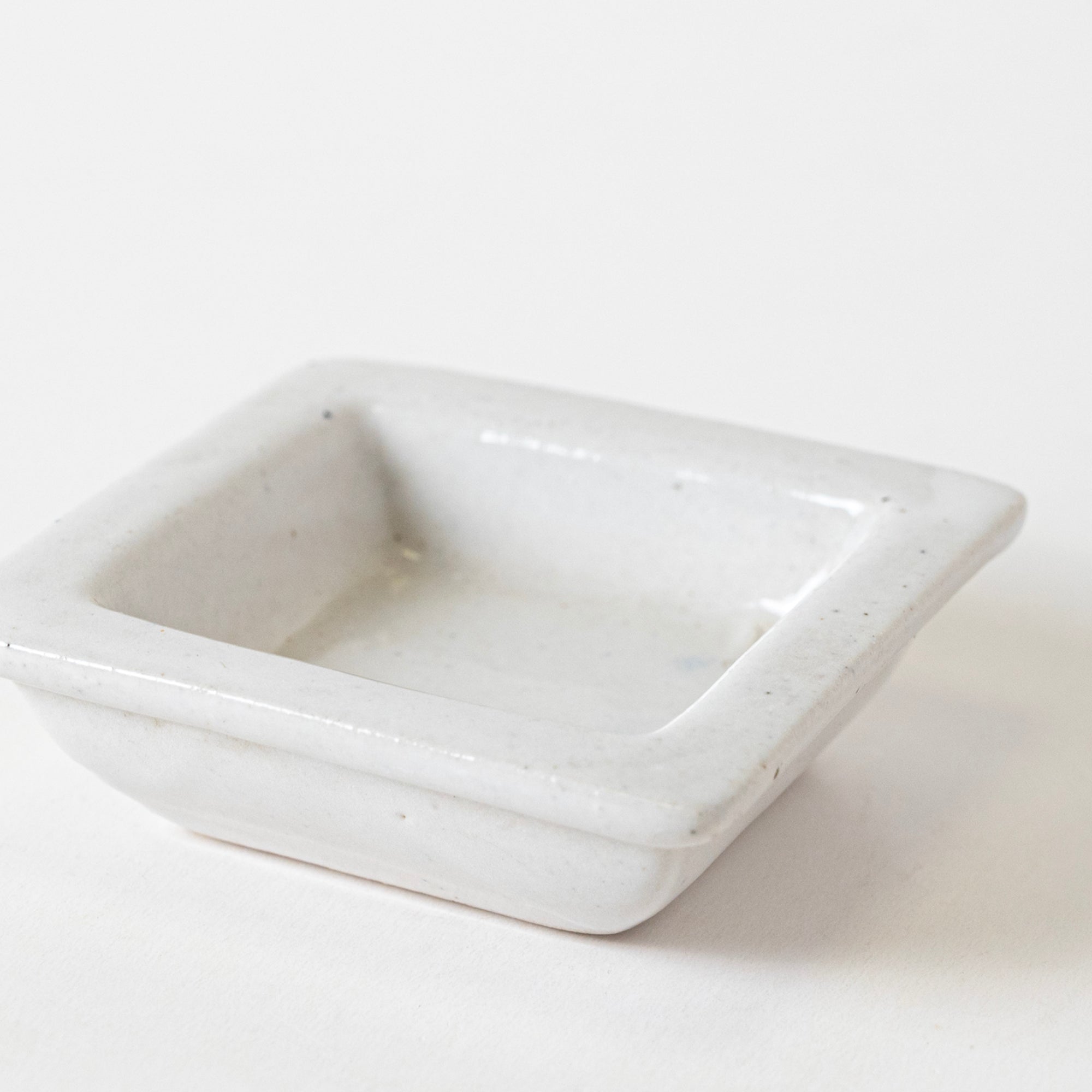 SQUARE IVORY CONDIMENT - View 1