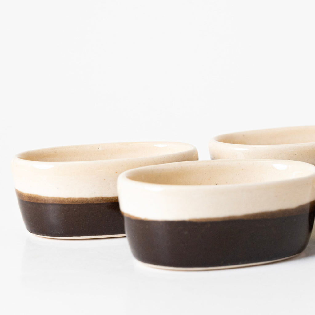 Dark Ridge Condiment - View 5