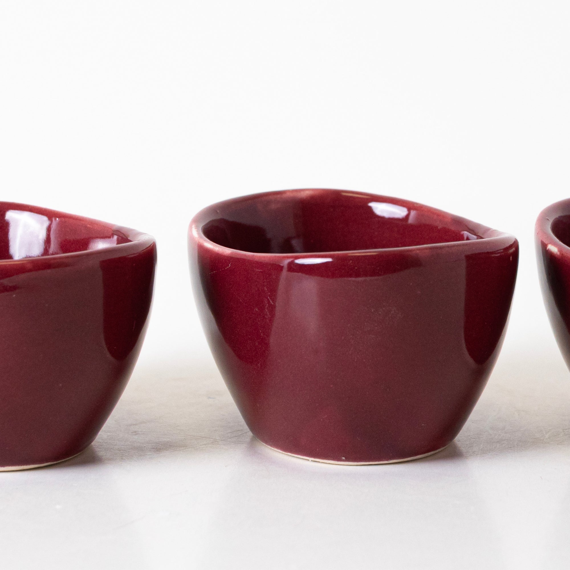 Maroon Condiment - View 5