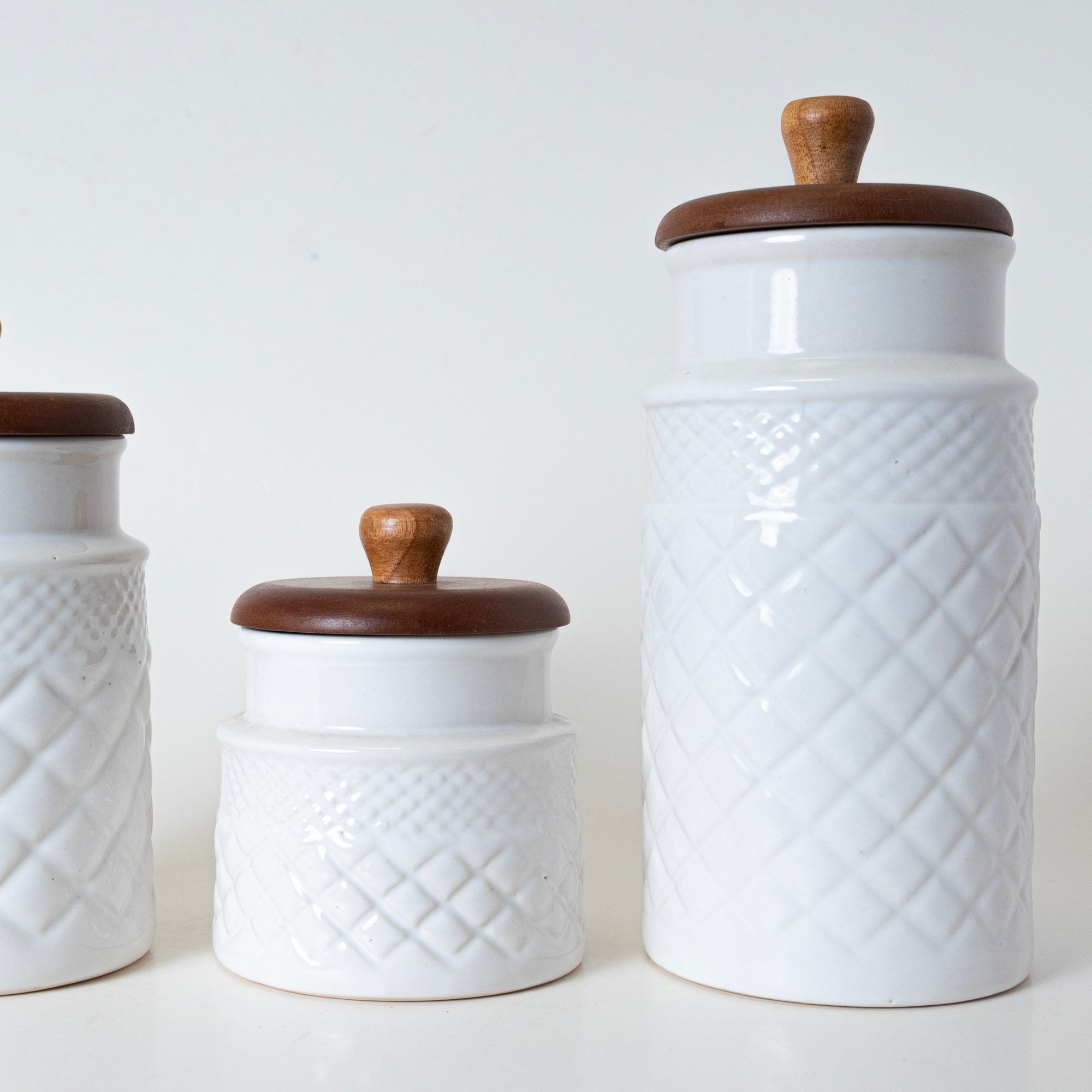 Snowy Timber Jar - View 3