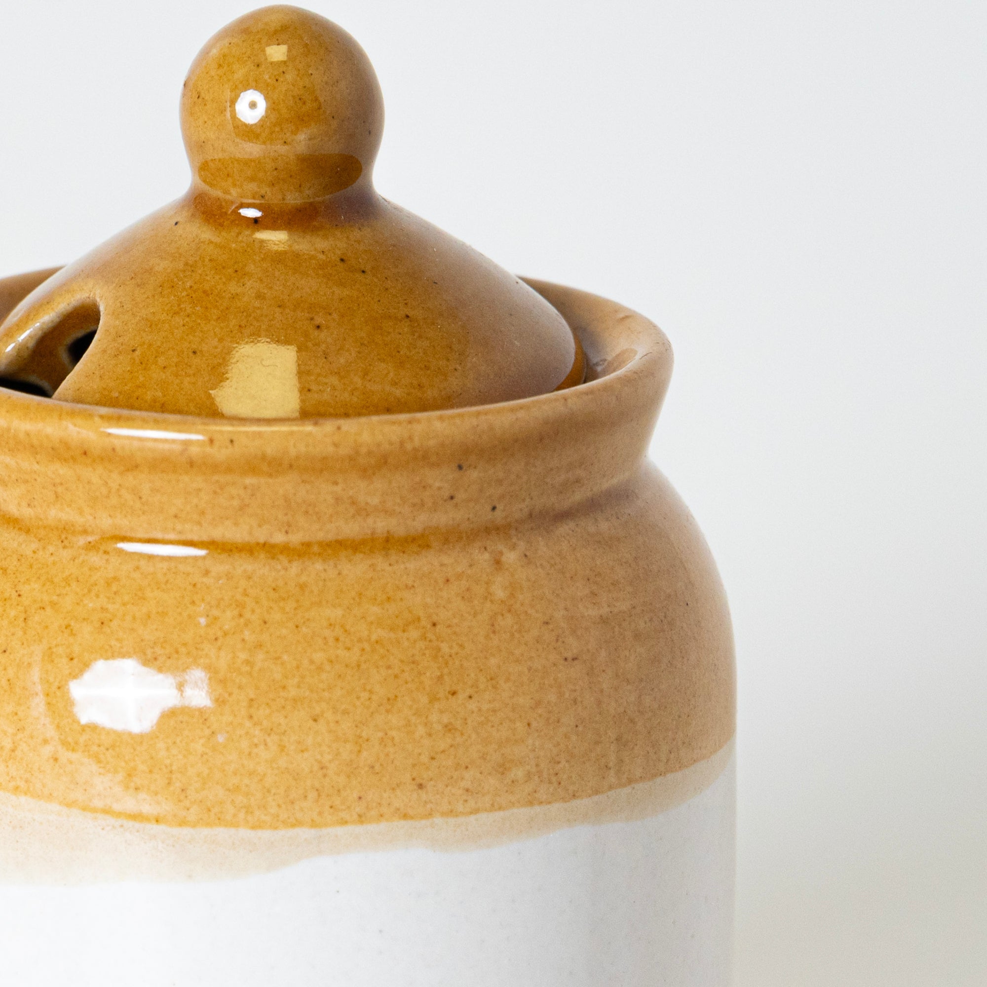 Cerami Lid Jar
(Cut Lid) - View 2