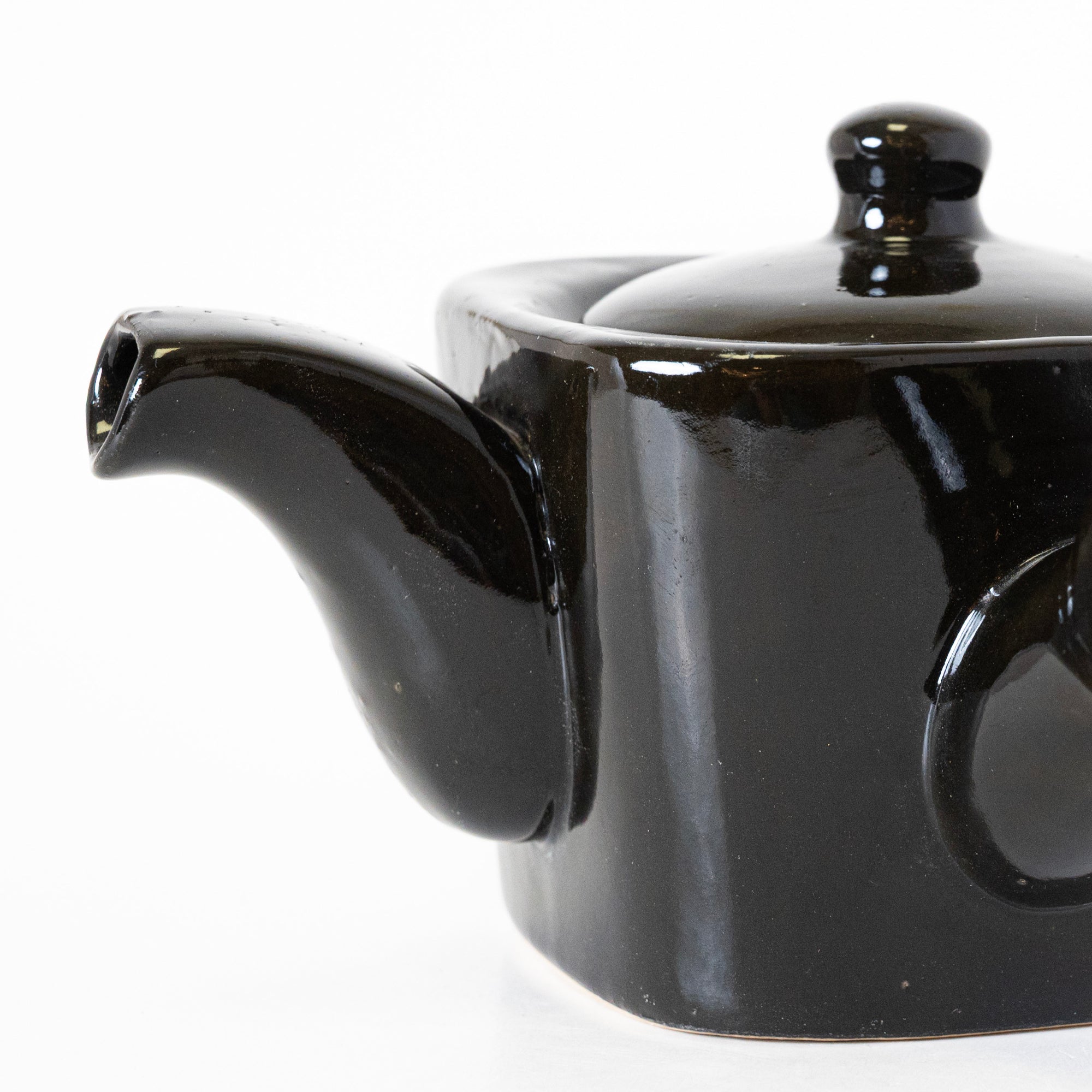 Ebony Elegance Kettle - View 4
