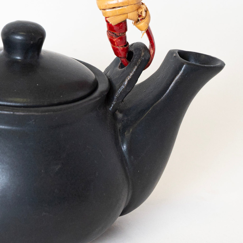 Charcoal Kettle - View 1